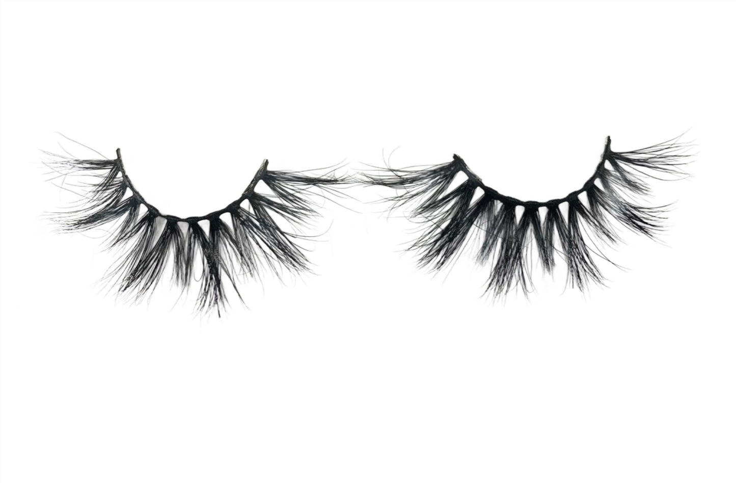 dramatic strip lash